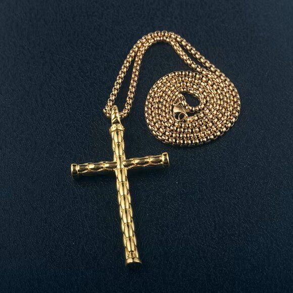 Gold Christian Rope Nail Cross Necklace Religious Pendant Faith Jewelry Gift - Picture 2 of 8